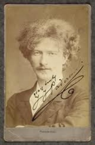 Writes playes with Sam Clemens  !!!!! (Ah Shin)