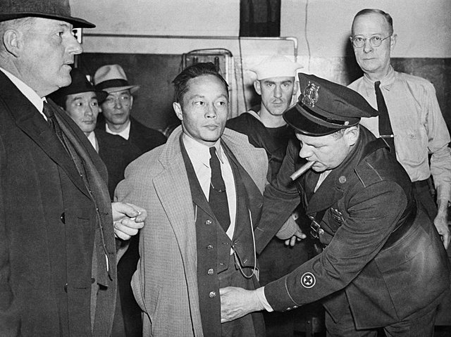 Jeanne's father returns to Manzanar