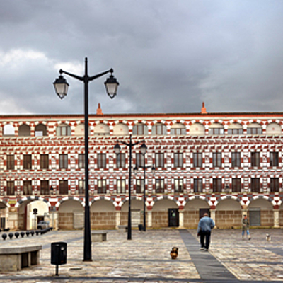 Timeline: La Badajoz musulmana.