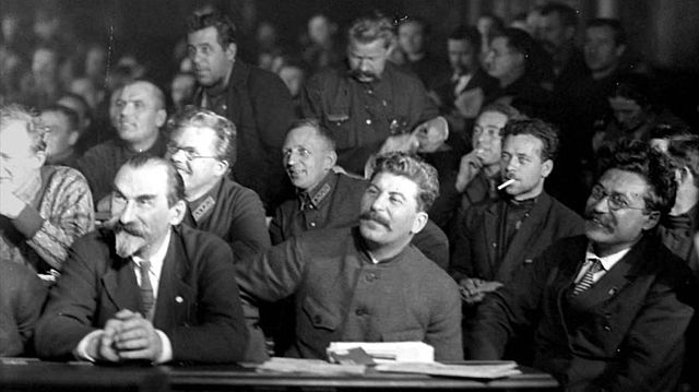 Disolución de la Asamblea Rusa