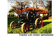 Tractor con motor semidiesel
