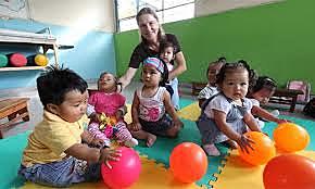 Creación de hogares para la atención de niños y niñas vulnerables