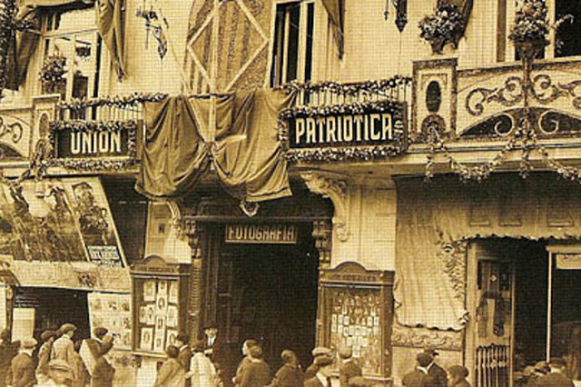 Fundación de la unión patriótica