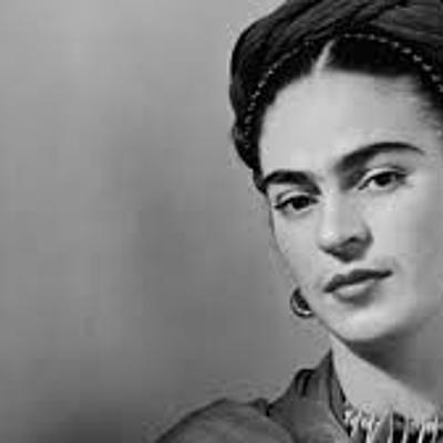 Timeline: Frida Kahlo
