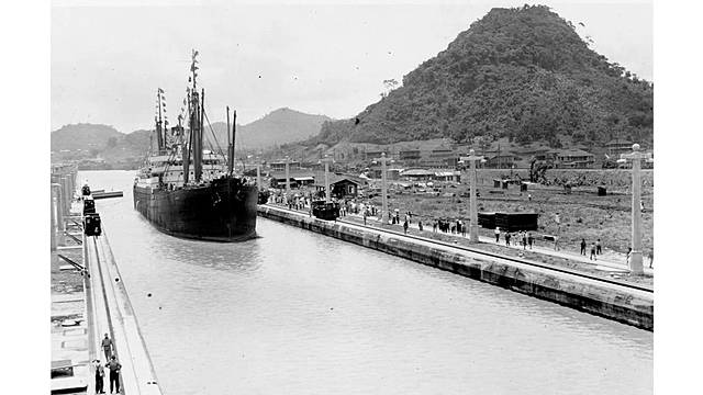 Inauguración del Canal de Panamá