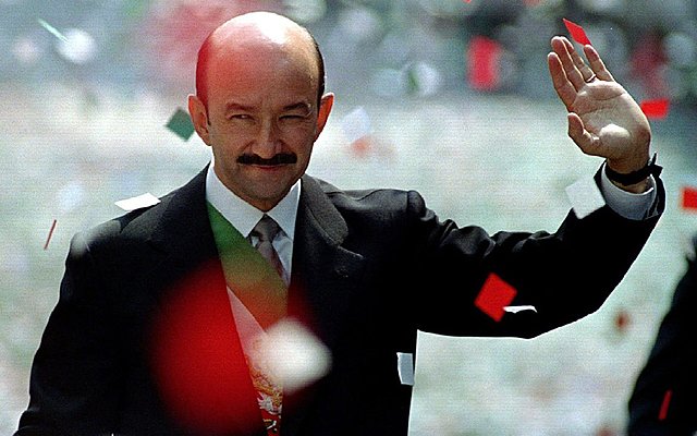 Carlos Salinas de Gortari es electo Presidente