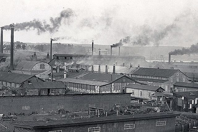 Производство головок к реактивным минам (снарядам) началось на заводе со второй половины