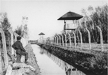 Corrie and Betsie are Transported to Vught Concentration Camp