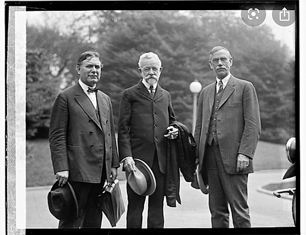 US Senate rejects Treaty of Versailles