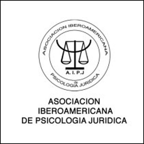 Fundación de la AIPJ