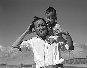 Jeanne's father returns to the family in Manzanar