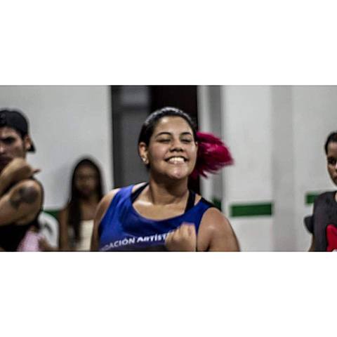 Nuevos géneros,luego de haber bailado durante 5 años danza nacionalista