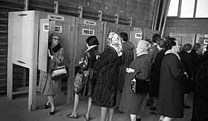 Derecho de votar a las mujeres 1953