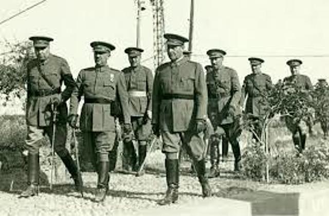 Sublevación militar (golpe de estado). Alzamiento militar del 18 de julio.