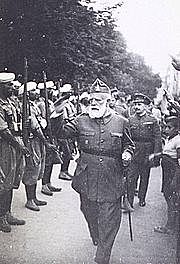 Aixecament militar, dirigit pel general Francisco Franco, contra el govern republicà.