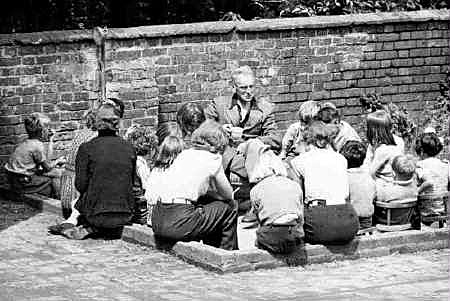 Pedagogía antiautoritaria