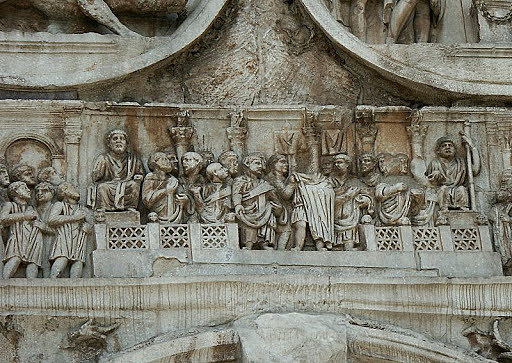 Arco de Constantino relieves