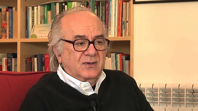 Boaventura de Souza Santos = La existencia de una pluralidad de conocimientos más allá del conocimiento científico