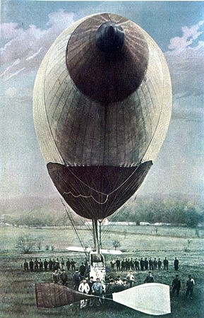 Globo dirigible