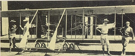 Primer avión militar