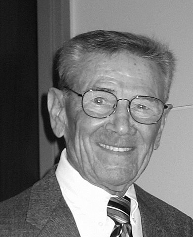 Leon's father moves to Krakow