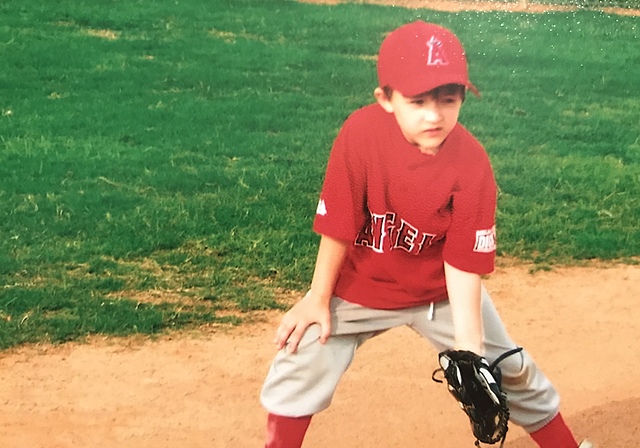 Empecé a jugar béisbol.