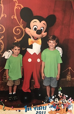 Fui al Disney por primera vez.