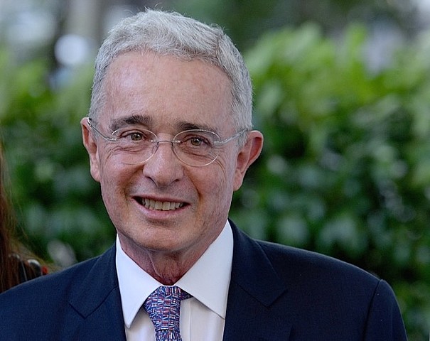 Primer mandato de Uribe