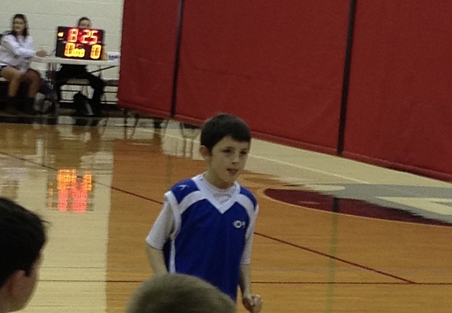 Empecé a jugar básquetbol.