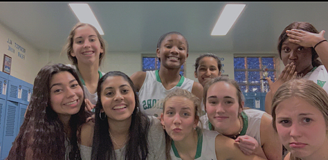 October 2018-estaba en mi primer equipo de baloncesto