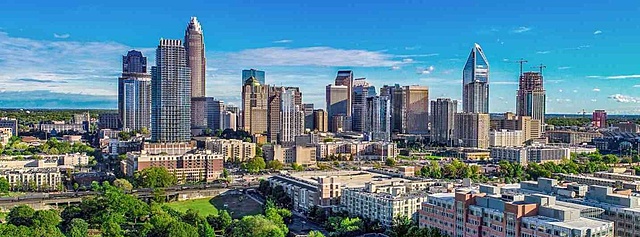 me mudé a Charlotte.