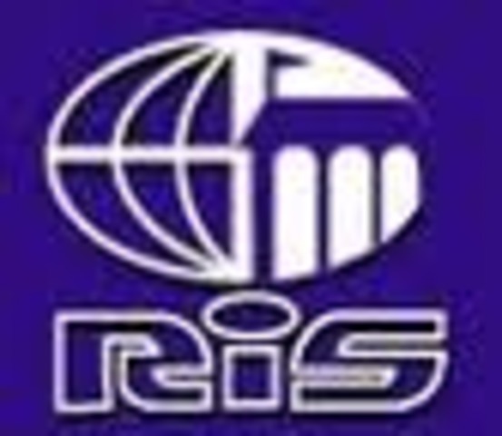 Fong changedd school to Ruamrudee International school