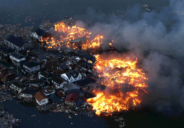 Japan destroyed by tsunami