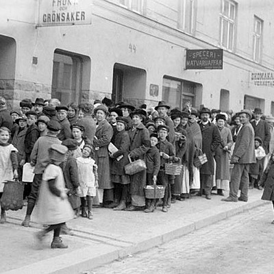 Timeline: gospodarski razvoj v 20. in 21. stoletju