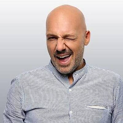 Timeline: Νίκος Μουτσινάς