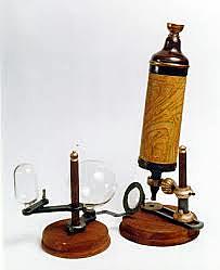 Microscope