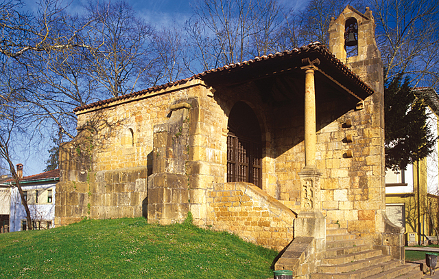 Igrexa da Santa Cruz de Cangas de Onís