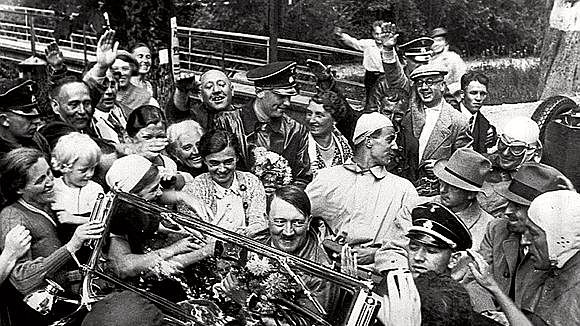 Hitlers vei til makten og nazismens fremgang