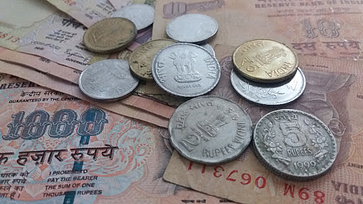 INGRESOS EN LA INDIA