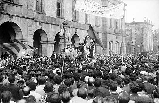 Paralització o desmantellament de les reformes progressistes.