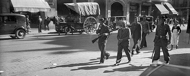 Revolució d'Octubre a Astúries i a Catalunya.