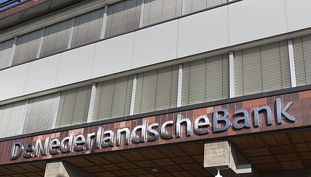 Primer banco central europeo