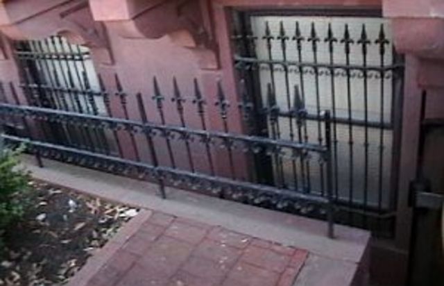 After Lincoln Was Shot, Son Robert Sent A Carriage for Mary's Friend