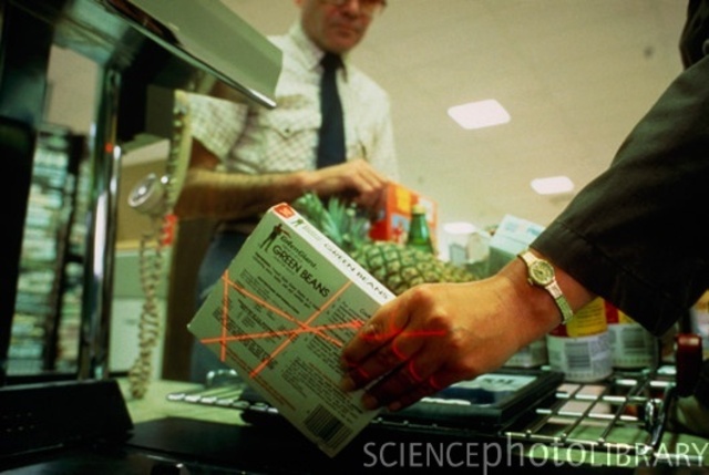 Computerized Supermarket checkouts begin to appear