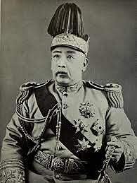 Abdica el Emperador chino