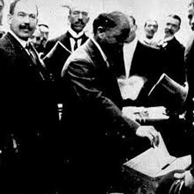 Timeline: Desarrollo histórico y jurídico de los Procesos Electorales en México