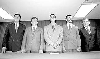 Negociación entre las fuerzas políticas