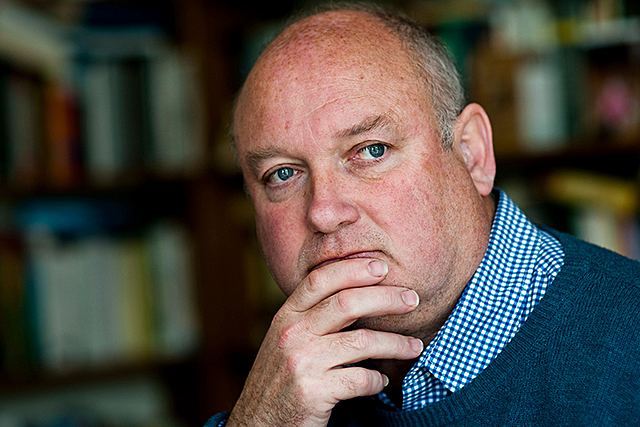 Louis de Bernières