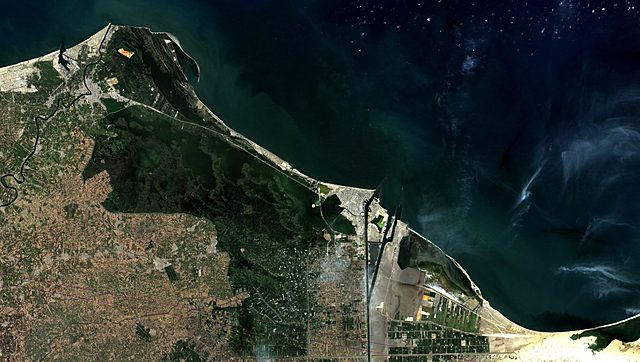 Control del Canal de Suez.