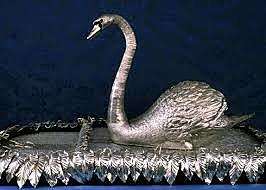 EL CISNE PLATEADO